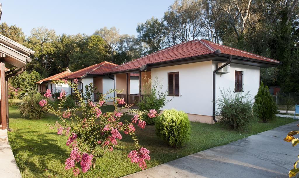 Htp Velika Plaza Ulcinj Hotel Quarto foto